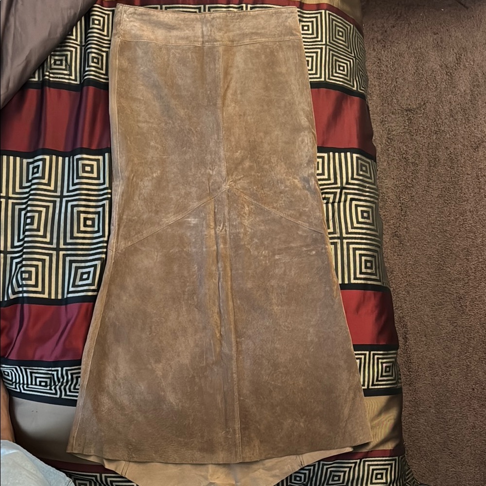 Elegant Tan Maxi Suede Skirt
